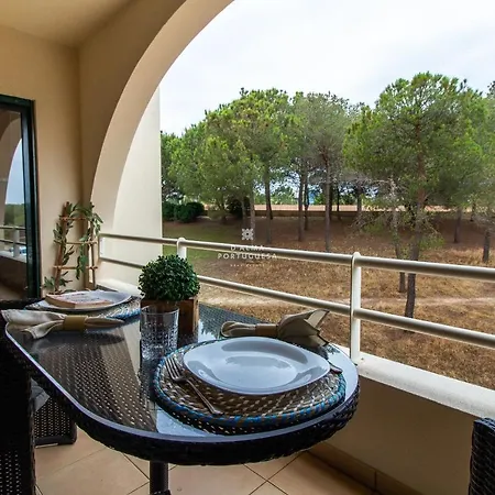 Do Pinhal - By Dalma Portuguesa Албуфейра