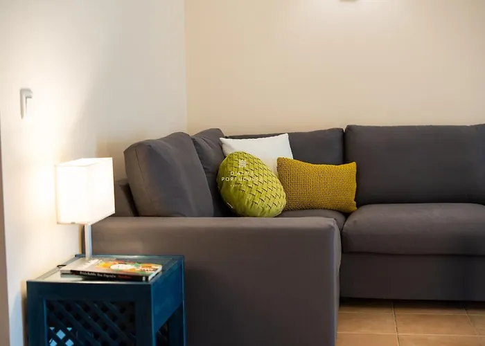 Do Pinhal - By Dalma Portuguesa アルブフェイラ