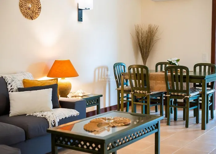 Do Pinhal - By Dalma Portuguesa