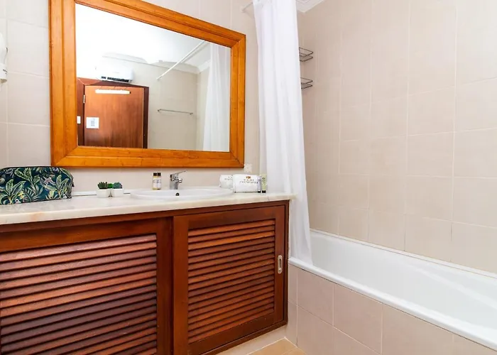 Do Pinhal - By Dalma Portuguesa * アルブフェイラ